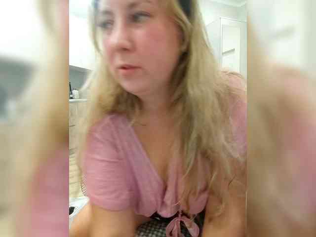 Russianbunny96 webcam