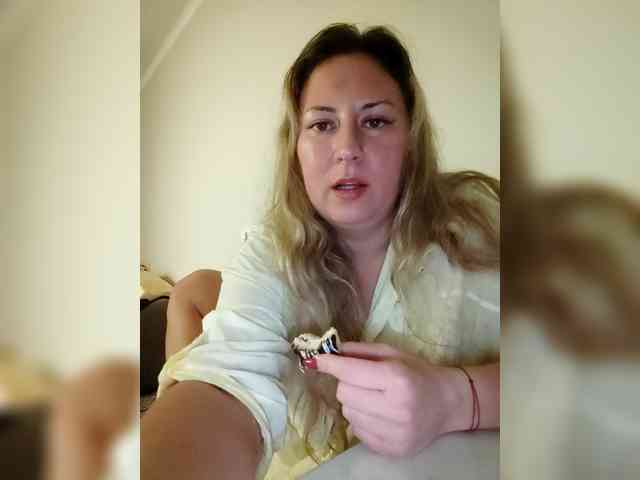 Russianbunny96 webcam