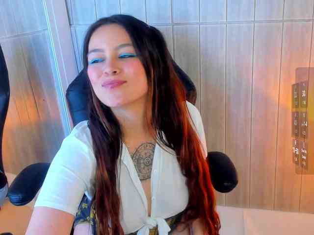 Adelaindiamond webcam