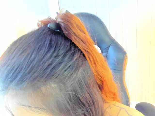 Adelaindiamond webcam