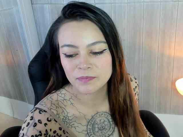 Adelaindiamond webcam