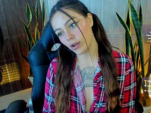 Adelaindiamond webcam