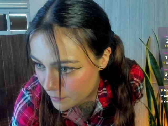 Adelaindiamond webcam