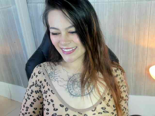 Adelaindiamond webcam