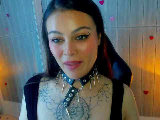 Adelaindiamond webcam