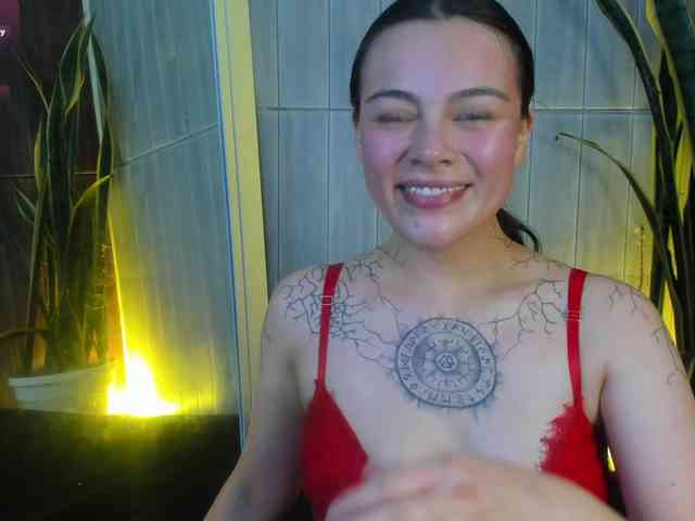 Adelaindiamond webcam