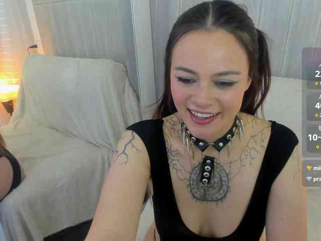 Adelaindiamond webcam