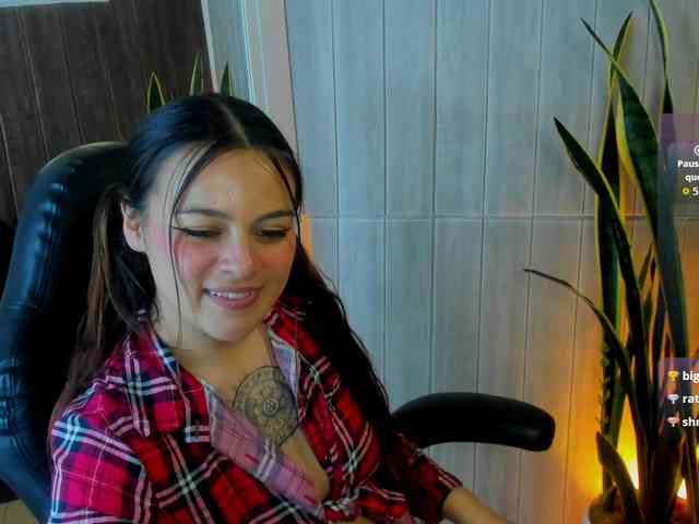 Adelaindiamond webcam