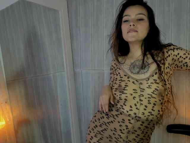 Adelaindiamond webcam