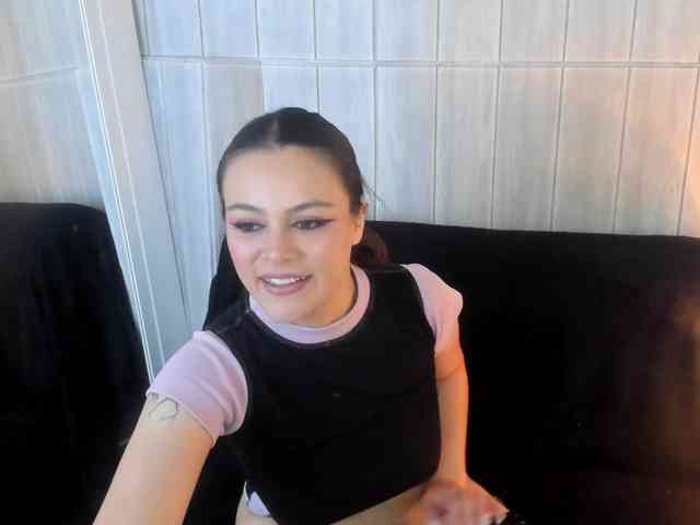 Adelaindiamond webcam