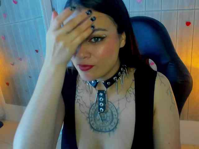 Adelaindiamond webcam