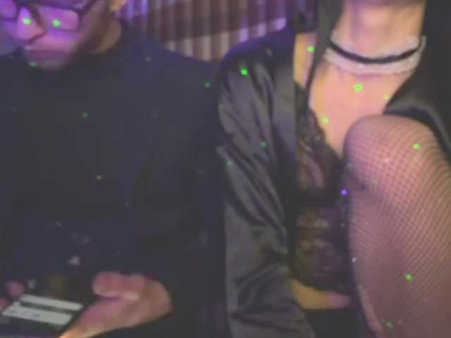 CUMshotik23's BongaCams show and profile