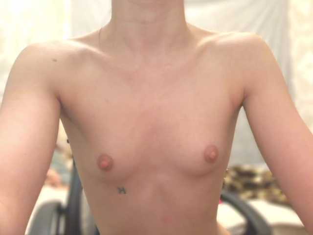 CUMshotik23 – webcam model profile photo