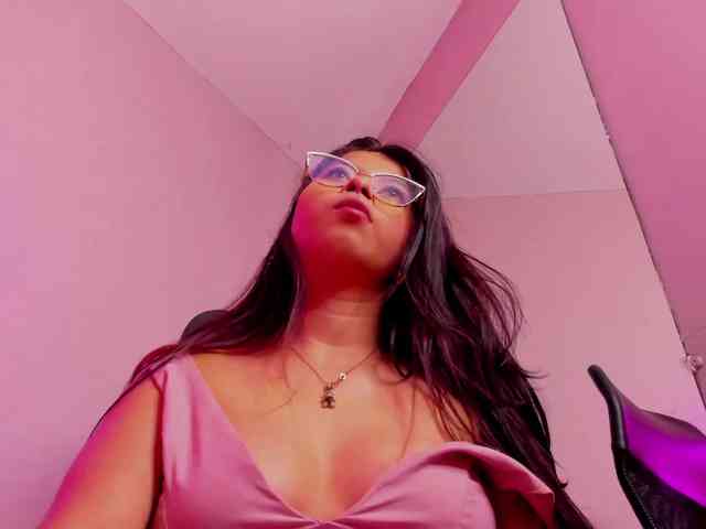 scarletrose- scarletrose-