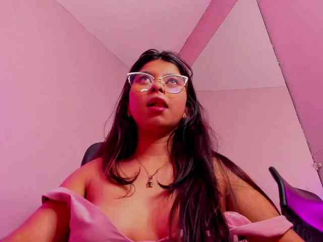 scarletrose- scarletrose-