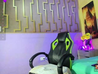 aurora-saenzz Porn Show