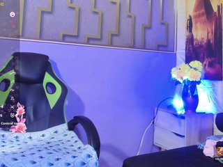 aurora-saenzz Porn Show