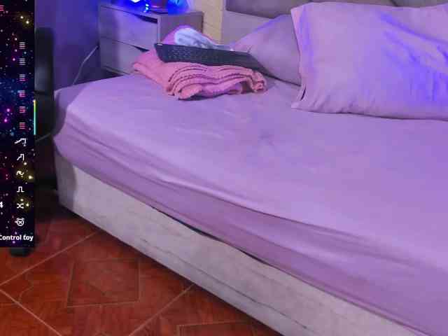 aurora-saenzz webcam