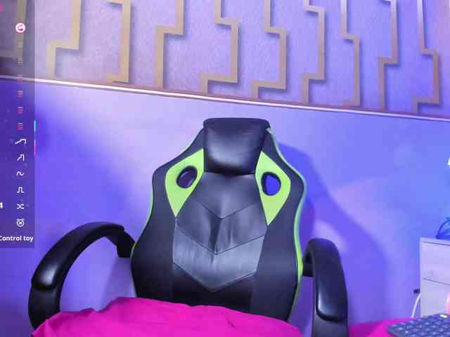 aurora-saenzz webcam