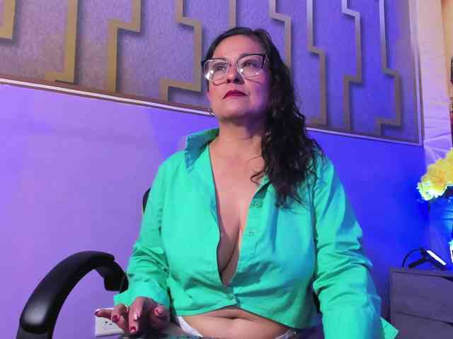 aurora-saenzz webcam