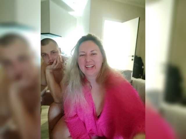 AlexAna's Thumb Image