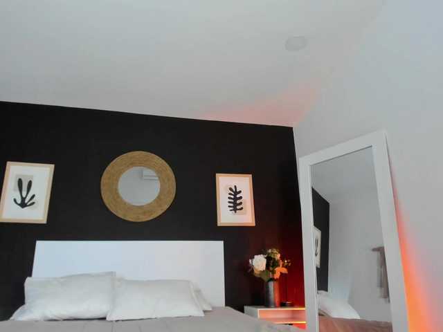 VioletPaket's BongaCams show and profile