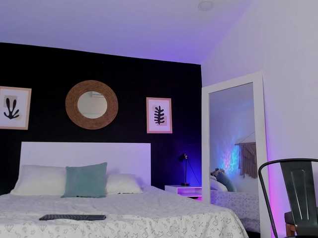 VioletPaket's BongaCams show and profile