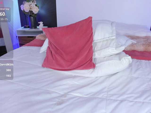 VioletPaket's BongaCams show and profile