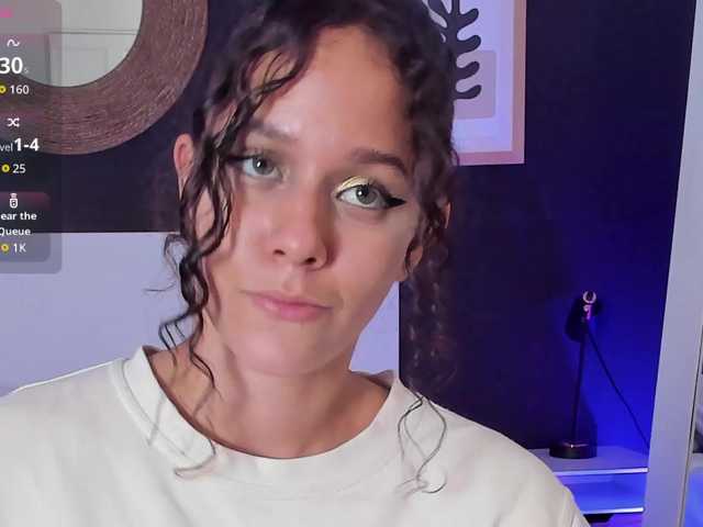 VioletPaket's BongaCams show and profile