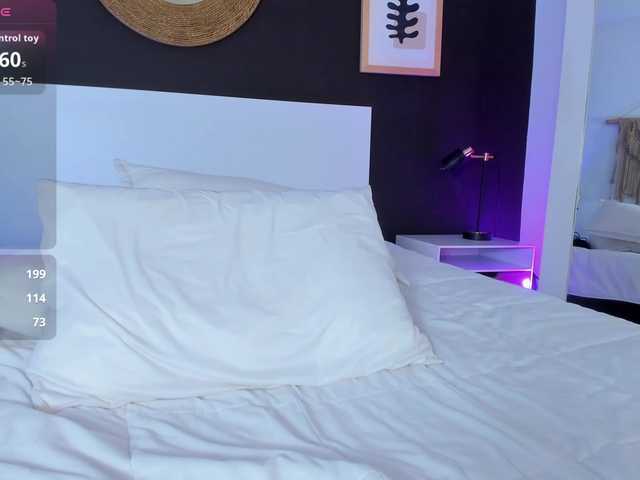 VioletPaket's BongaCams show and profile