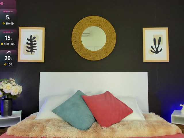 VioletPaket's BongaCams show and profile