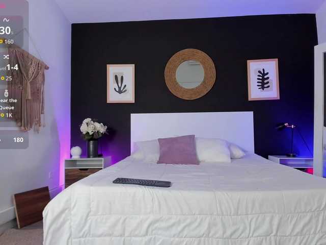 VioletPaket's BongaCams show and profile