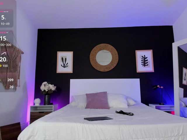 VioletPaket's BongaCams show and profile