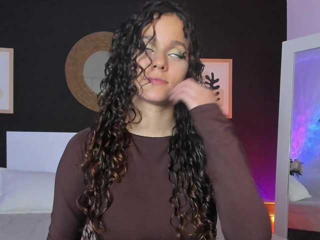 VioletPaket's BongaCams show and profile