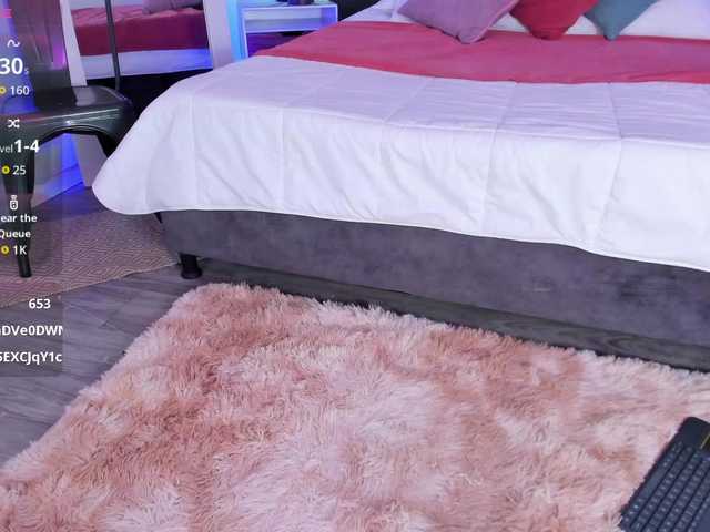 VioletPaket's BongaCams show and profile