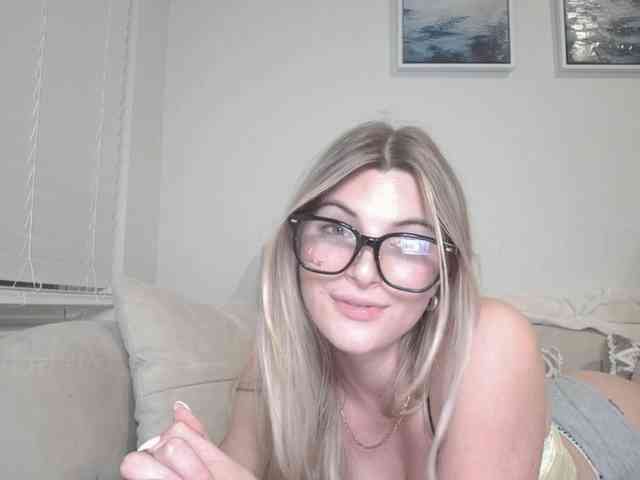 TheRosieCheeks webcam