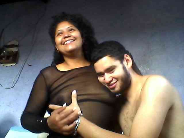 IsabelAndSnow webcam