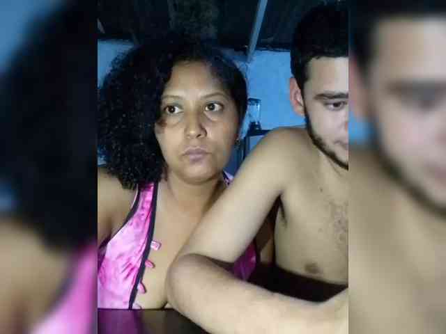 IsabelAndSnow webcam