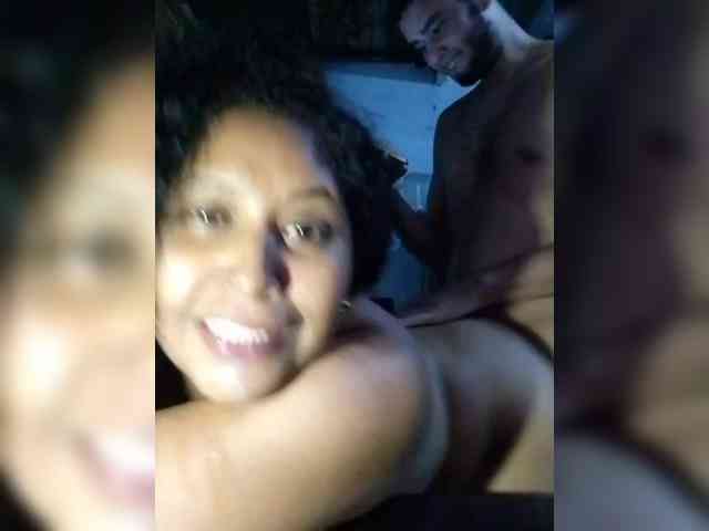 IsabelAndSnow webcam