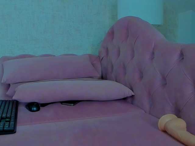 CarlaPosh's BongaCams show and profile