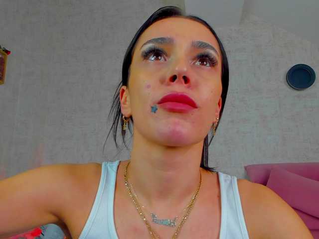 CarlaPosh's BongaCams show and profile