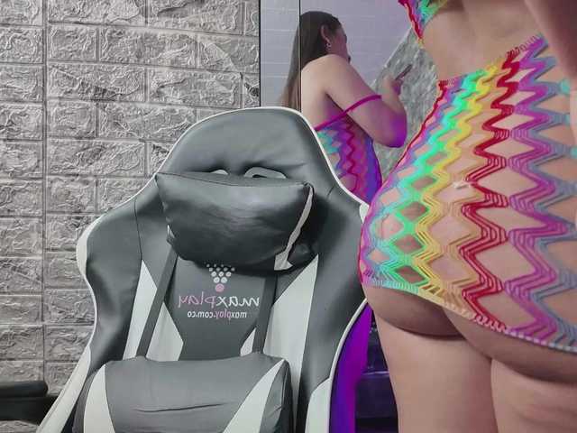 Rich-couple-69's BongaCams show and profile