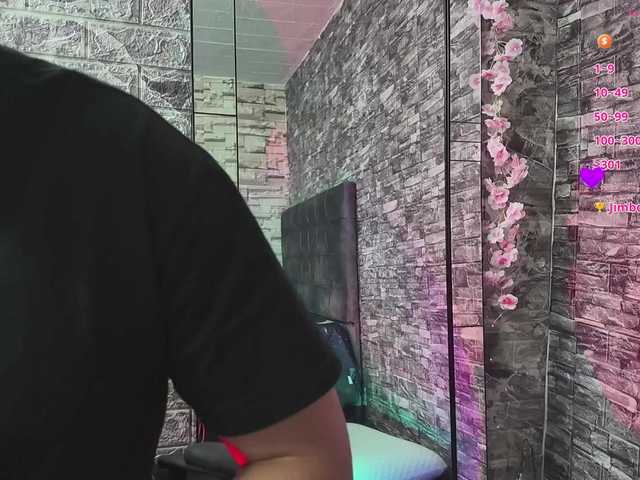 Rich-couple-69's BongaCams show and profile