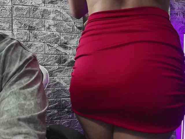 Rich-couple-69 webcam