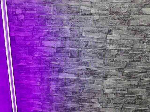 Rich-couple-69 webcam