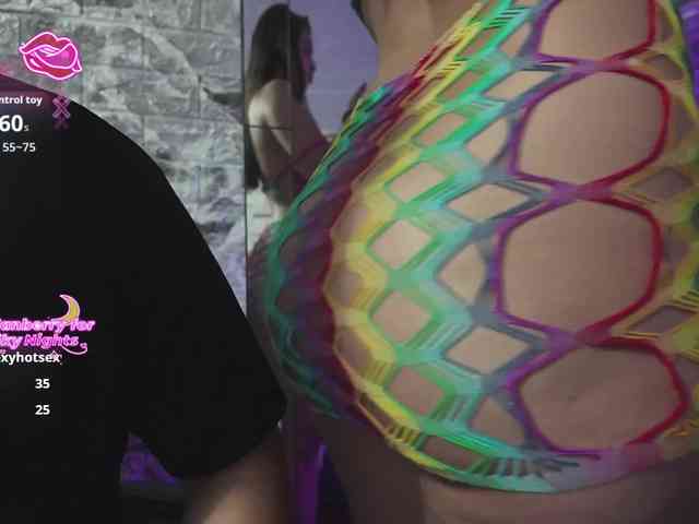 Rich-couple-69 webcam