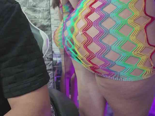 Rich-couple-69 Rich-couple-69