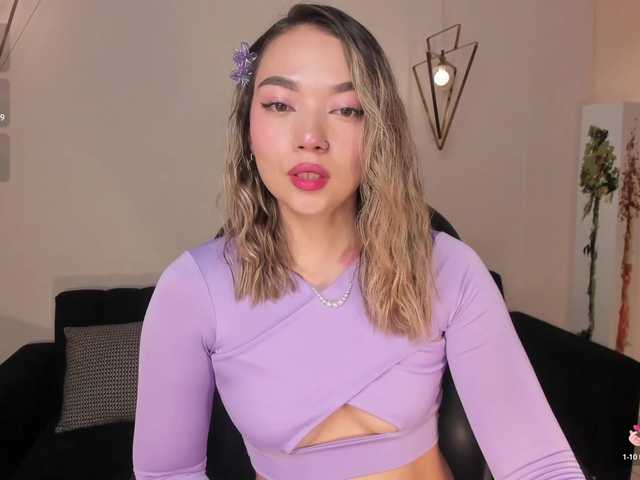 HaleyGreen's BongaCams show and profile