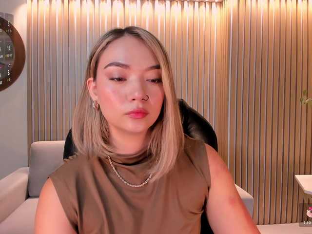 HaleyGreen's BongaCams show and profile