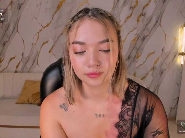 HaleyGreen's BongaCams show and profile